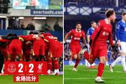 -客场比赛中球队实现连胜，表现抢眼