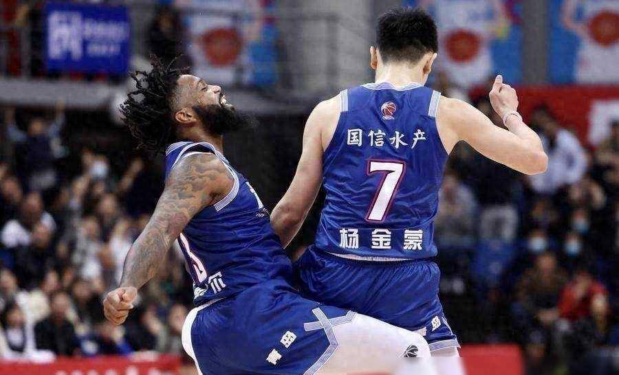 年轻球员突破天花板，成为球队关键力量