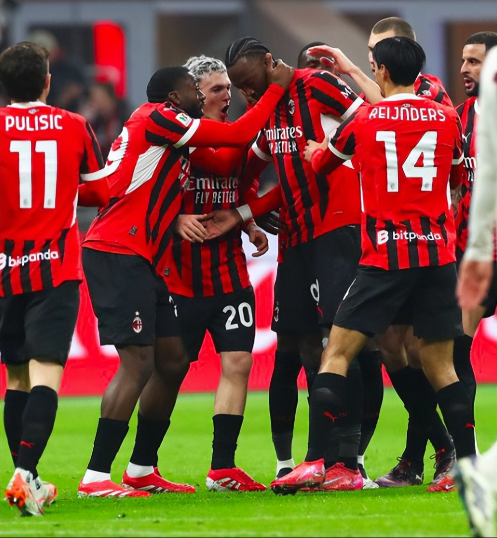 罗马俱乐部正忙着为重要比赛做准备 罗马俱乐部正忙着为重要比赛做准备