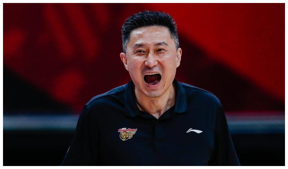 卫冕之路波折不断，东部决赛谁能称王？的简单介绍