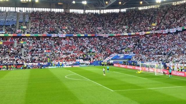 北马其顿淘汰意大利，创造历史晋级八强