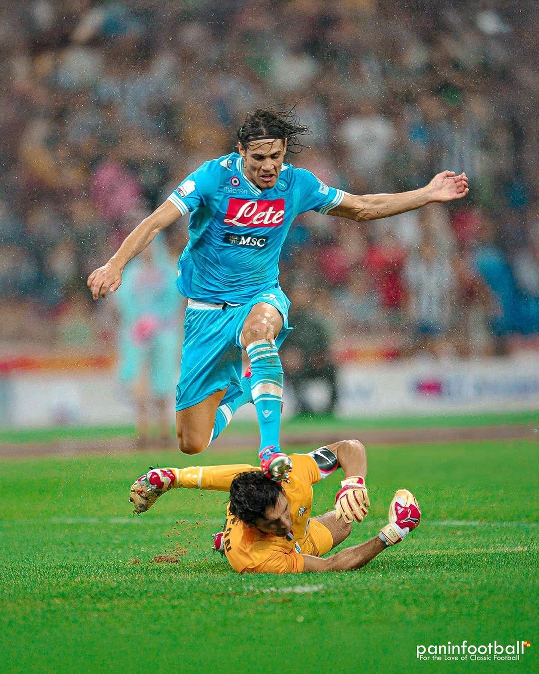 巴塞罗那遭遇尤文图斯在顶级足球比赛中交锋 巴塞罗那遭遇尤文图斯在顶级足球比赛中交锋