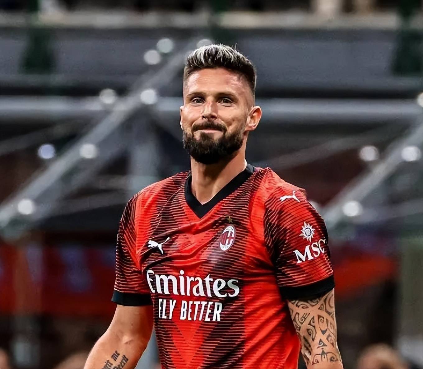 关于AC米兰防守如铁桶，主场不败气势如虹的信息