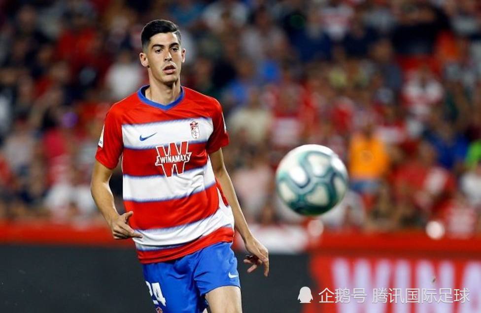 格拉纳达凭借绝杀，取得关键胜利