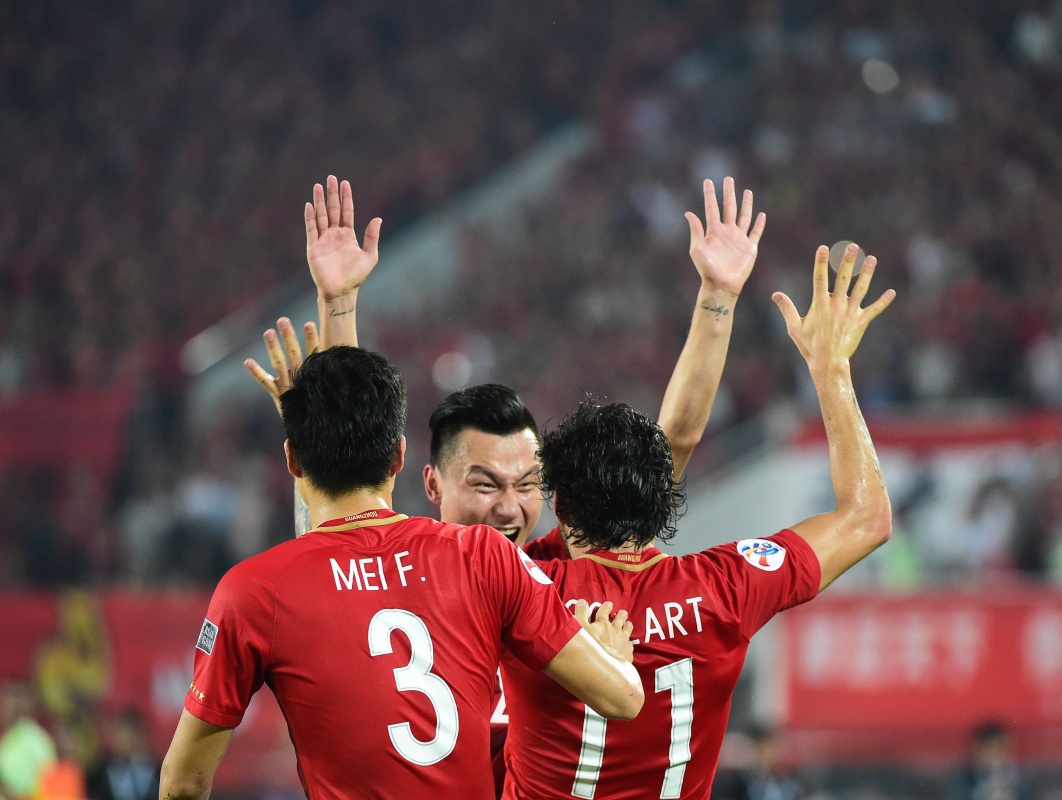 广州恒大展现团队合作精神取得胜利的简单介绍