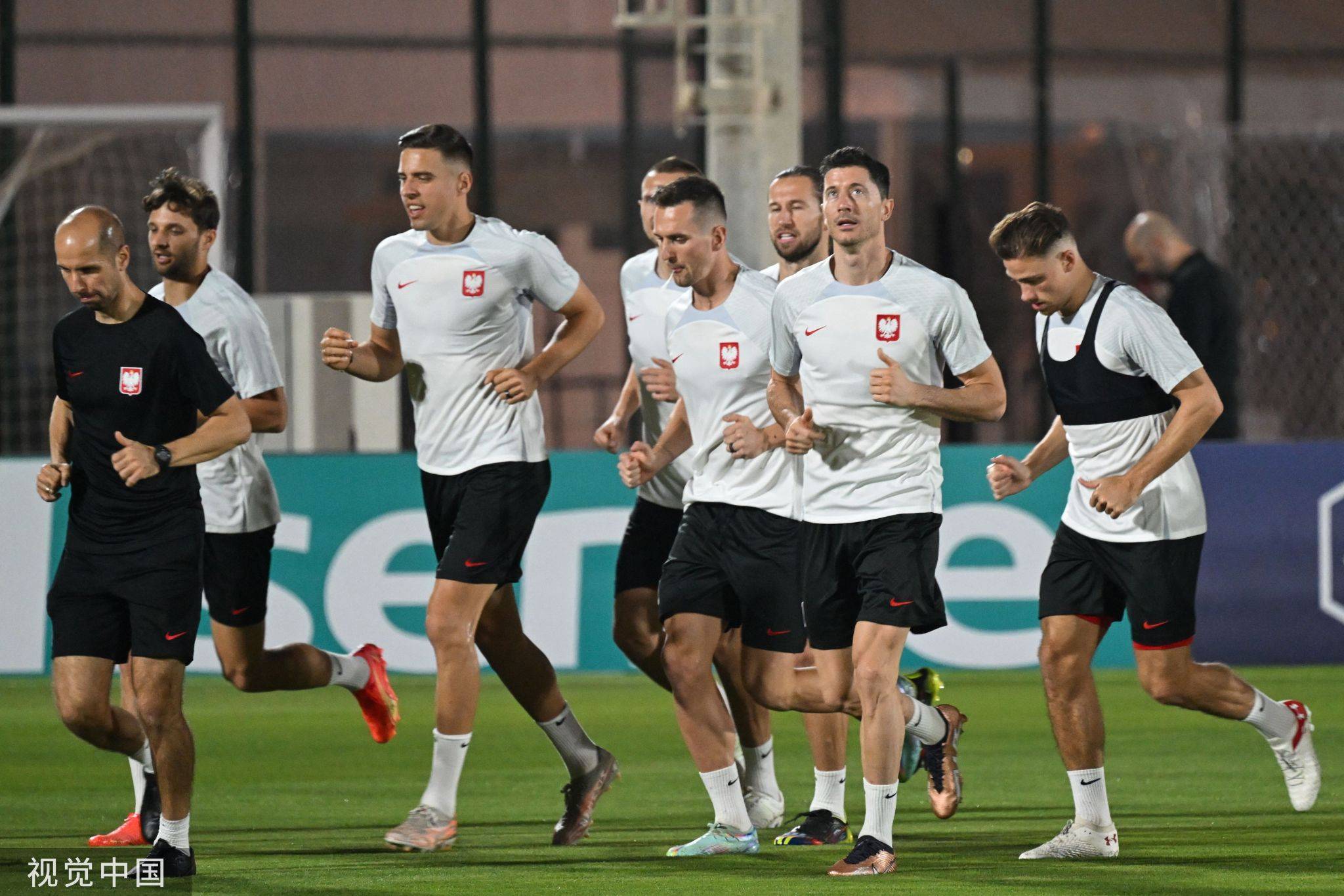 芬兰队在比赛中全力以赴,晋级下一阶段的简单介绍 芬兰队在比赛中全力以赴,晋级下一阶段的简单介绍