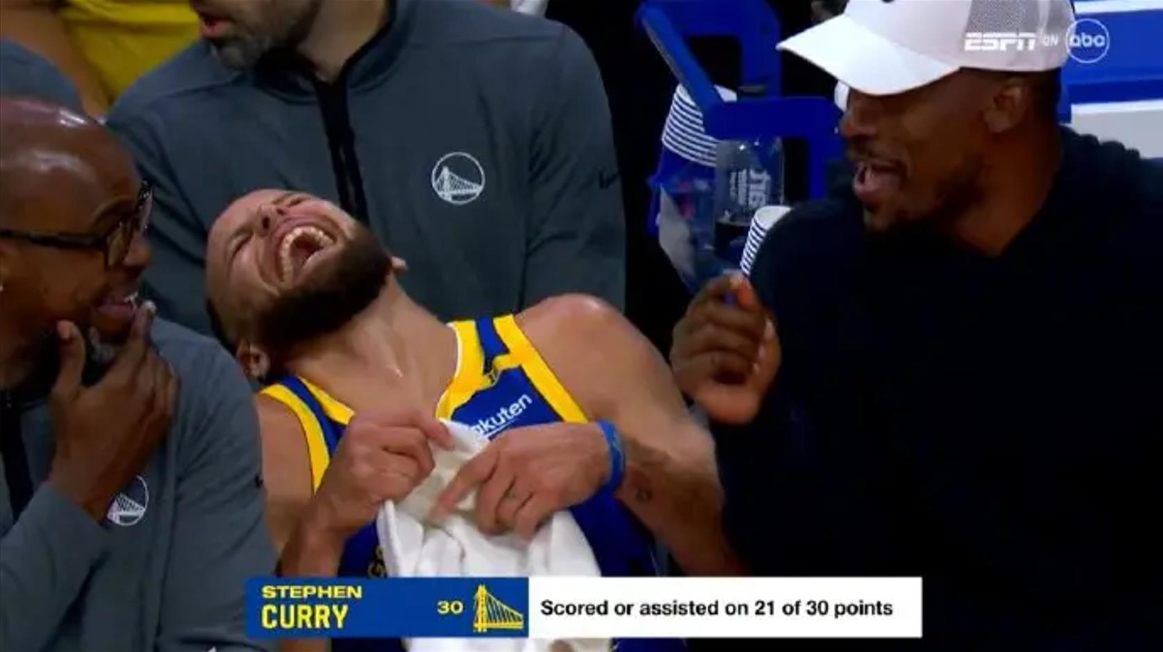 雄鹿不敌快船遭遇两连败 雄鹿不敌快船遭遇两连败