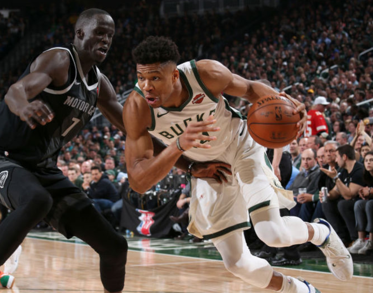 包含快船大胜雄鹿，乔治连续砍30+10的词条